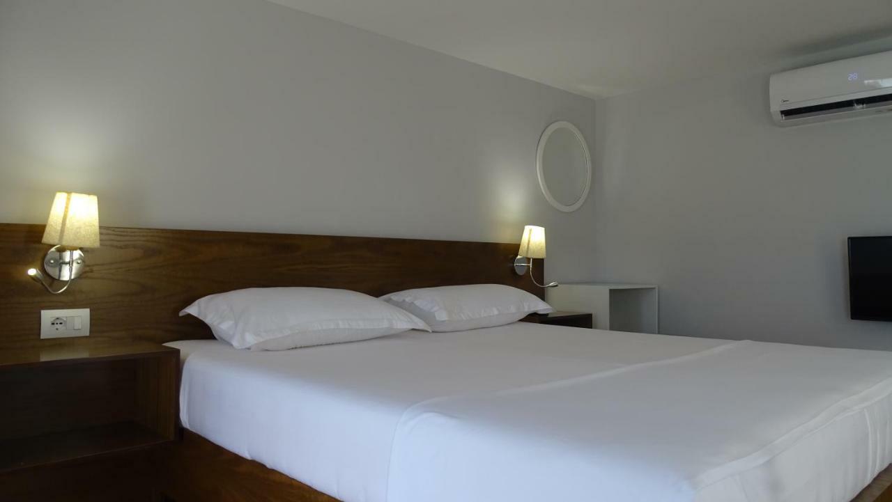 Bistrica Hotel Sarandë Exterior foto